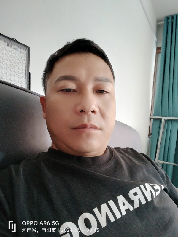 楚辞的第一张照片--深圳上门女婿服务网