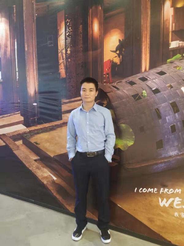 梧桐枫叶的第一张照片--深圳上门女婿服务网