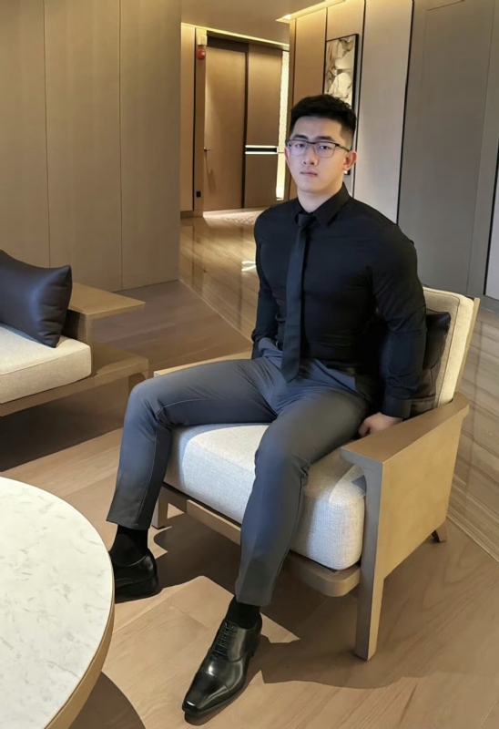 李寒外改英文可家的第一张照片--深圳上门女婿服务网