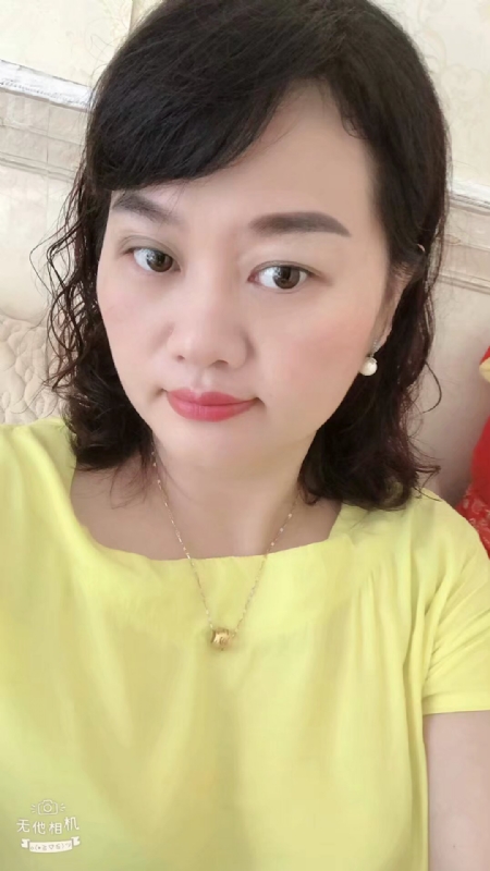 微笑的第一张照片--深圳上门女婿服务网